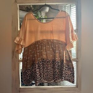 A30 No Source | Women's Ruffled Sleeve Colorblock Top